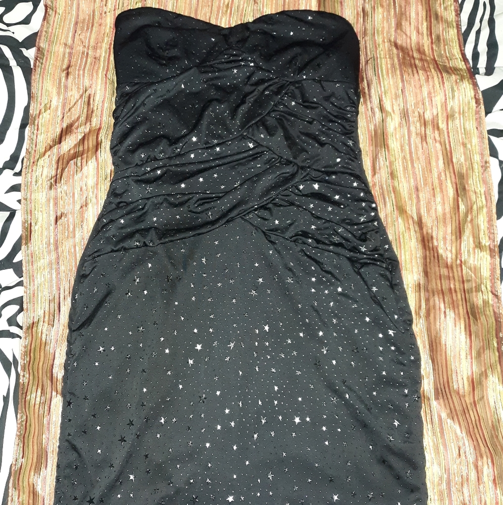 Strapless black homecoming dress with stars